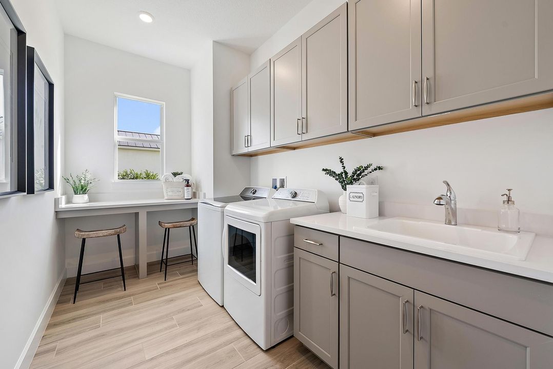 На продажу: $5,699,000 (6 спален, 6 ванн, 5762 Квадратных фут)