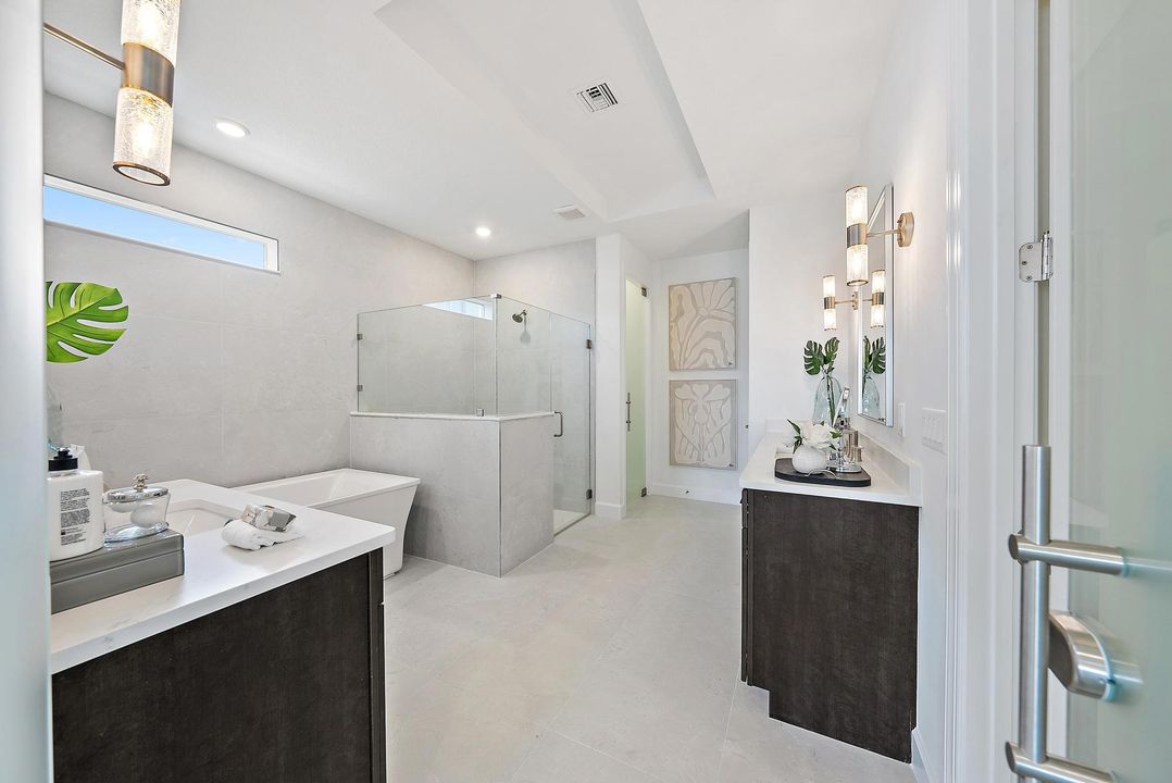 На продажу: $5,699,000 (6 спален, 6 ванн, 5762 Квадратных фут)