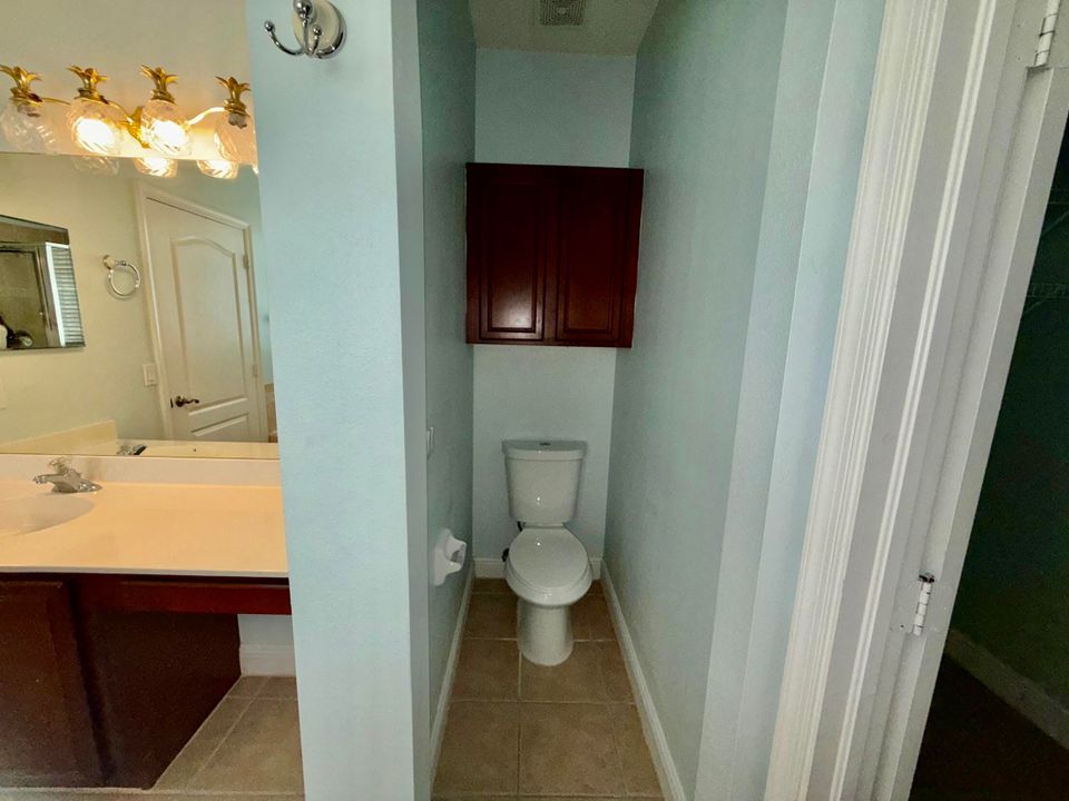 En Renta: $2,650 (4 camas, 2 baños, 2112 Pies cuadrados)