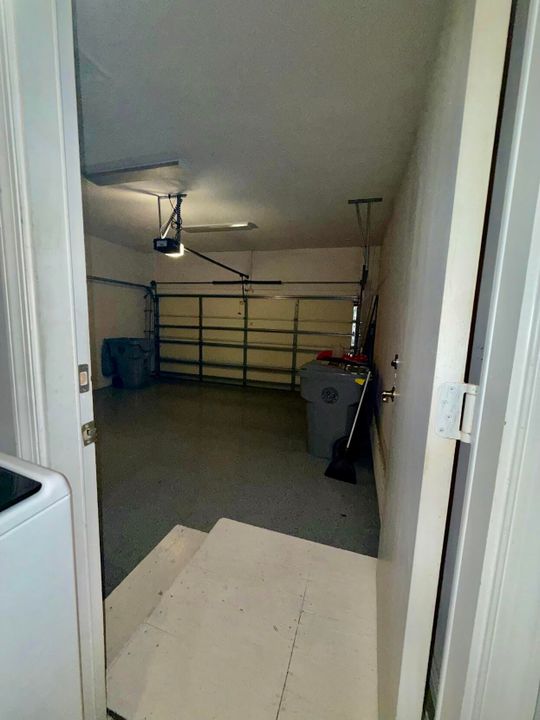 En Renta: $2,650 (4 camas, 2 baños, 2112 Pies cuadrados)