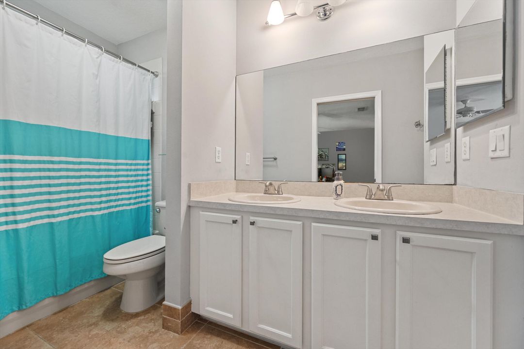 合同活跃: $395,000 (3 贝兹, 2 浴室, 1568 平方英尺)