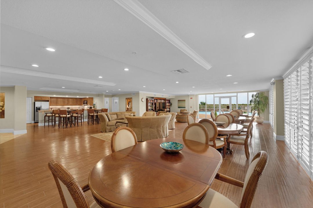 For Sale: $1,100,000 (3 beds, 2 baths, 2541 Square Feet)