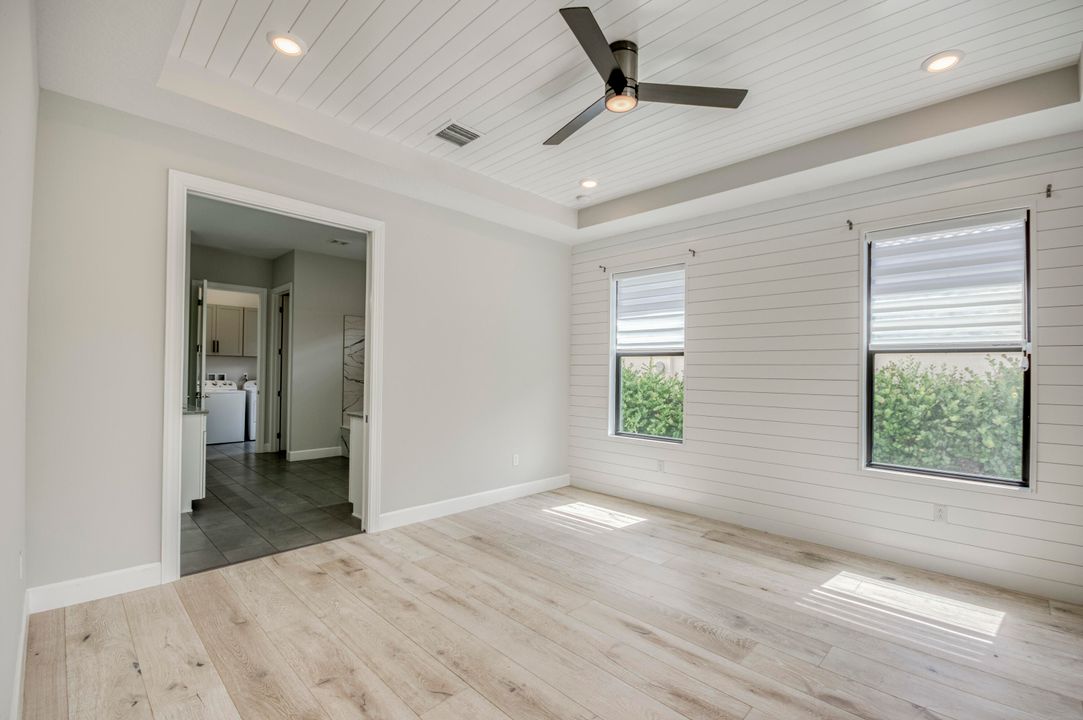 На продажу: $2,500,000 (5 спален, 5 ванн, 5103 Квадратных фут)