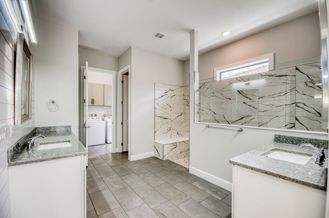 На продажу: $2,500,000 (5 спален, 5 ванн, 5103 Квадратных фут)