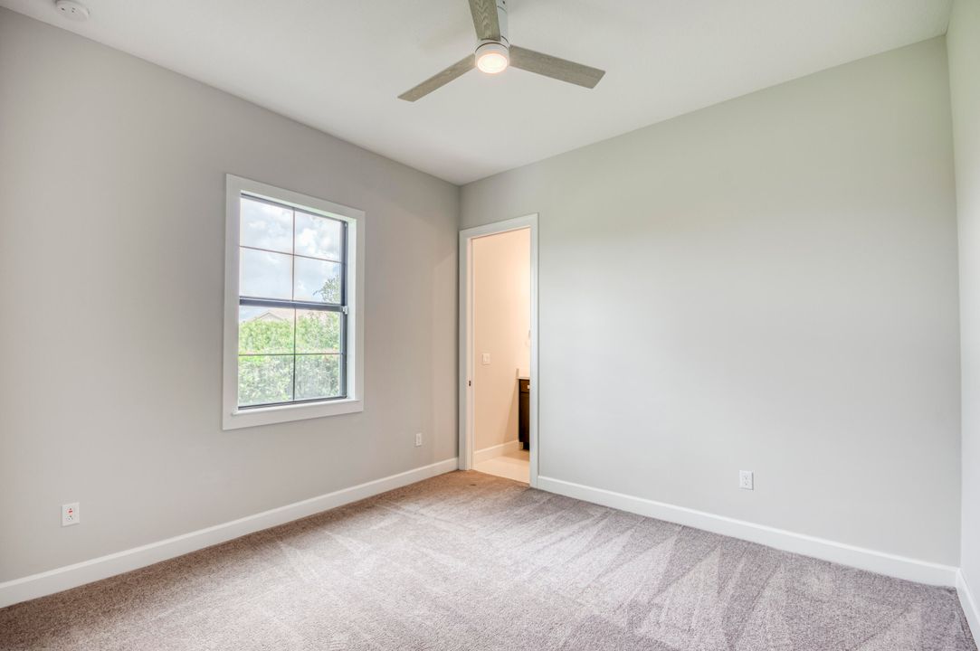 На продажу: $2,500,000 (5 спален, 5 ванн, 5103 Квадратных фут)