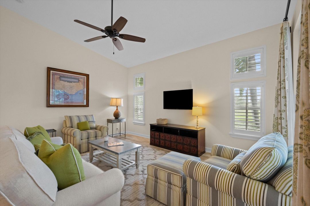 For Rent: $12,000 (3 beds, 2 baths, 2339 Square Feet)