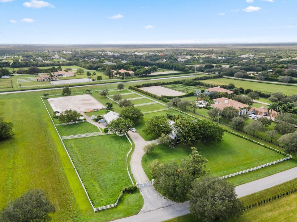 For Rent: $12,000 (3 beds, 2 baths, 2339 Square Feet)