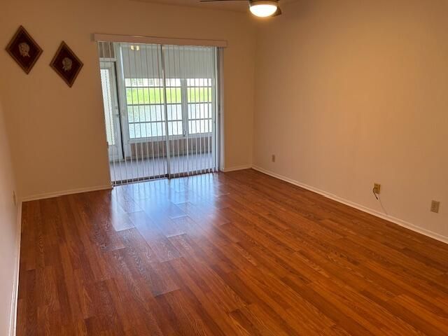 Activo con contrato: $165,000 (2 camas, 2 baños, 1000 Pies cuadrados)