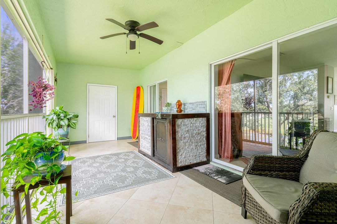 For Sale: $225,000 (2 beds, 2 baths, 1550 Square Feet)