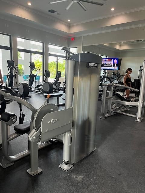 Active With Contract: $4,000 (4 beds, 2 baths, 2300 Square Feet)