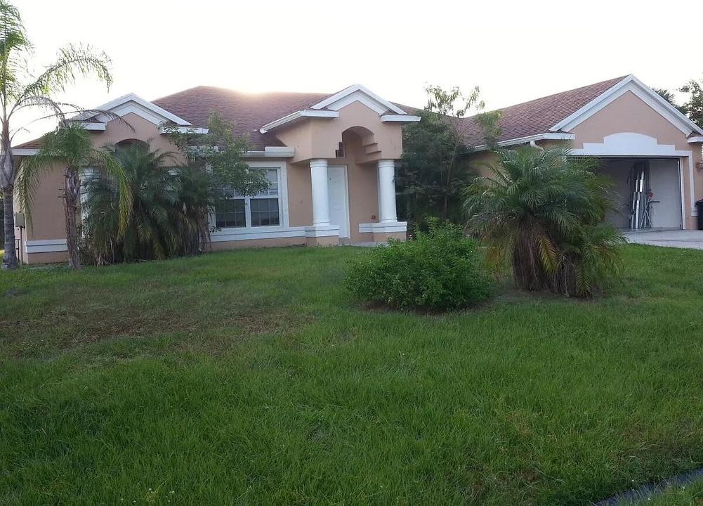 最近租的: $2,750 (4 贝兹, 2 浴室, 2236 平方英尺)