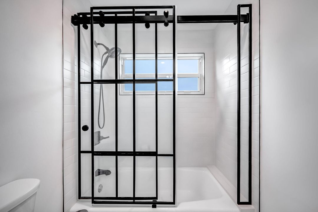 For Rent: $9,275 (4 beds, 3 baths, 2984 Square Feet)