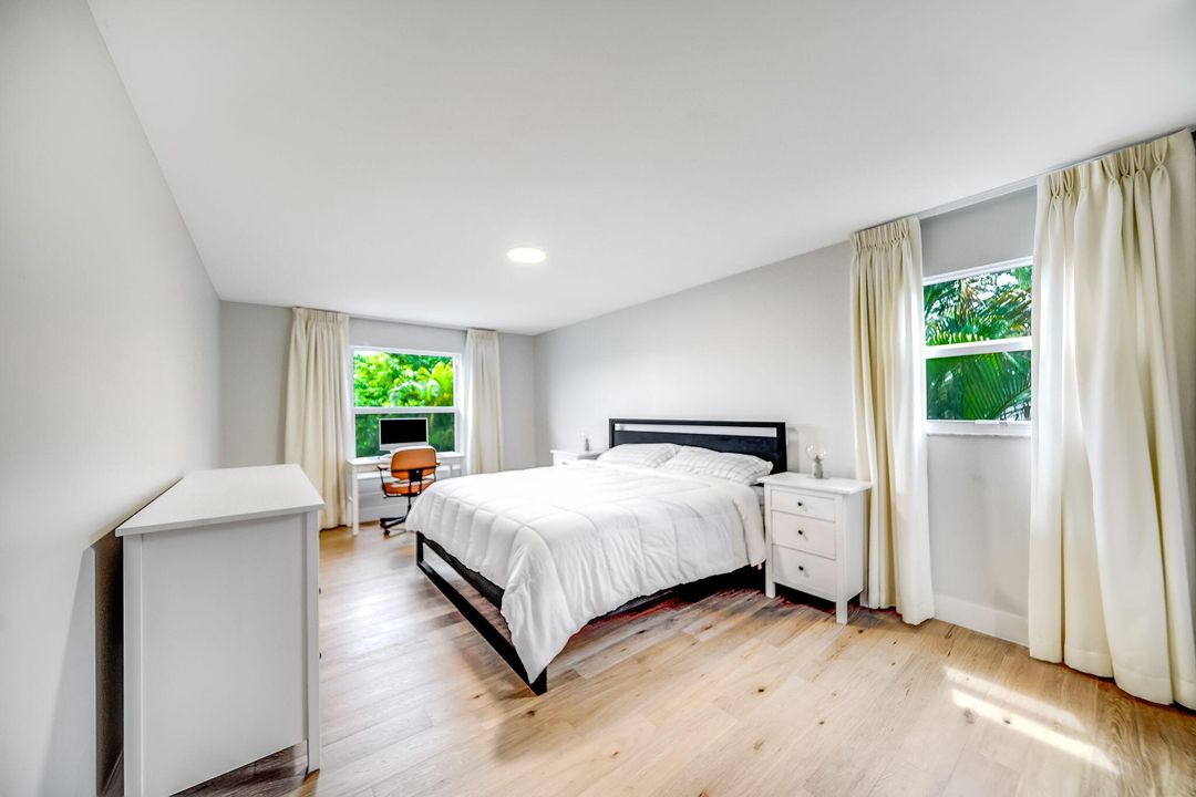 For Rent: $9,275 (4 beds, 3 baths, 2984 Square Feet)