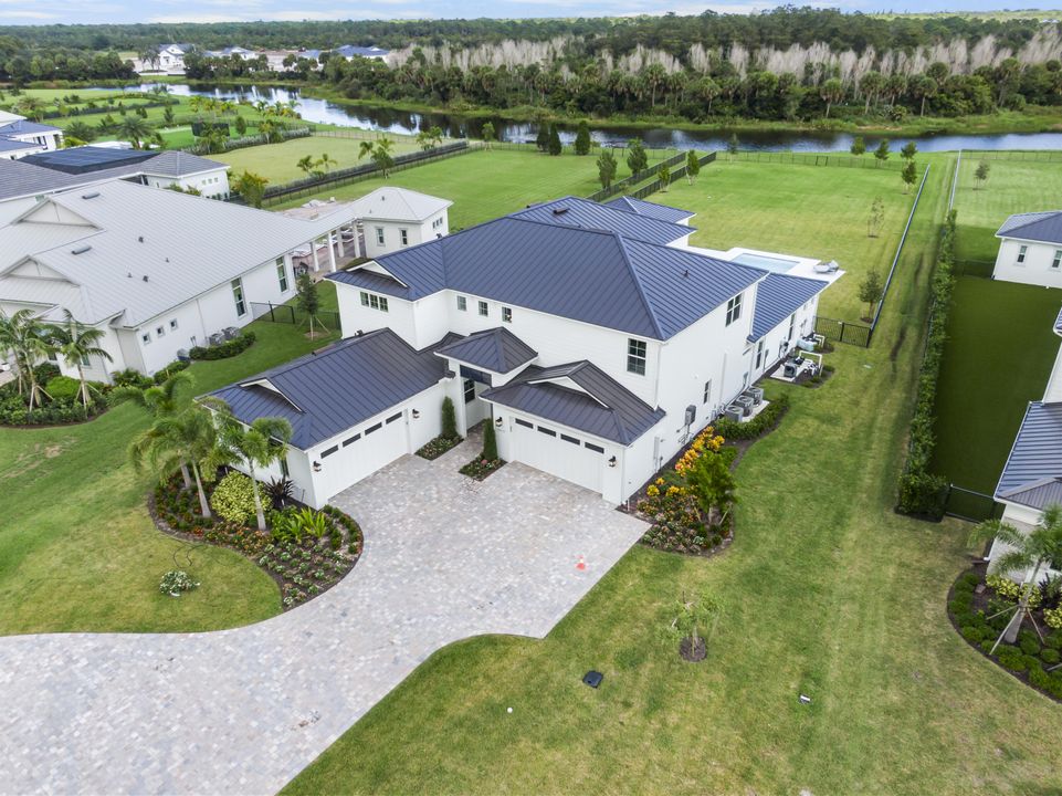 На продажу: $5,699,000 (6 спален, 6 ванн, 5762 Квадратных фут)