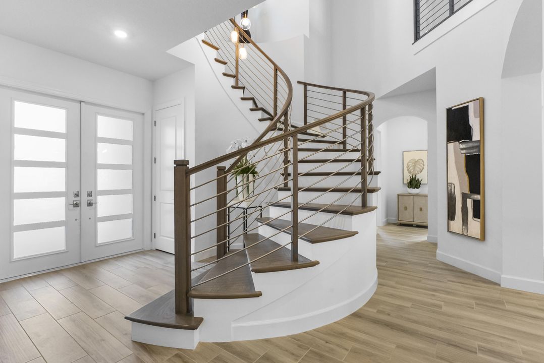 На продажу: $5,699,000 (6 спален, 6 ванн, 5762 Квадратных фут)