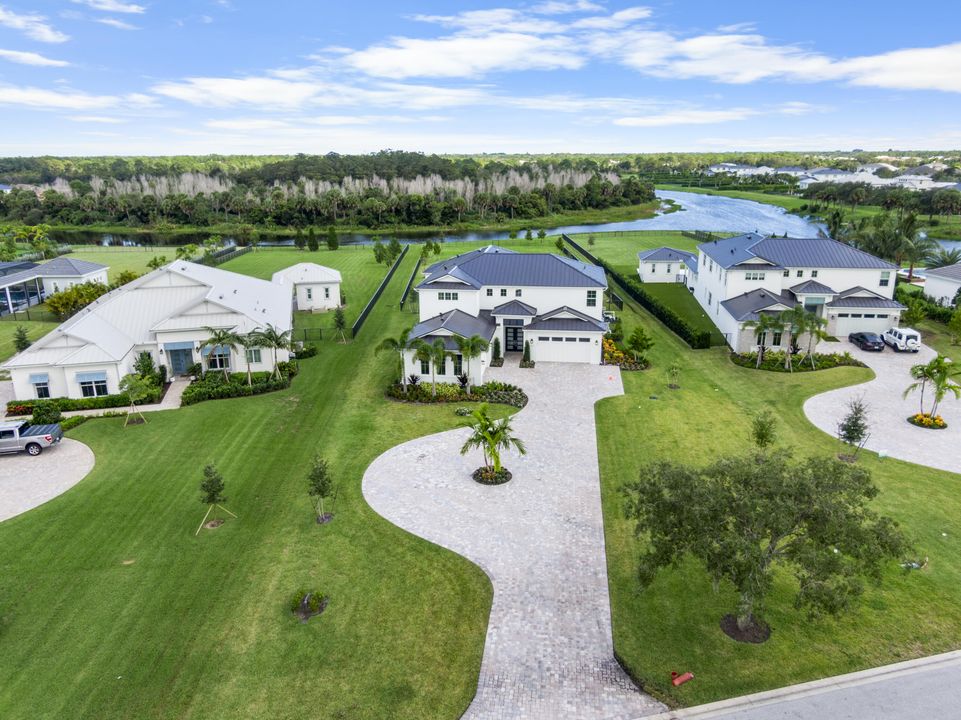 На продажу: $5,699,000 (6 спален, 6 ванн, 5762 Квадратных фут)