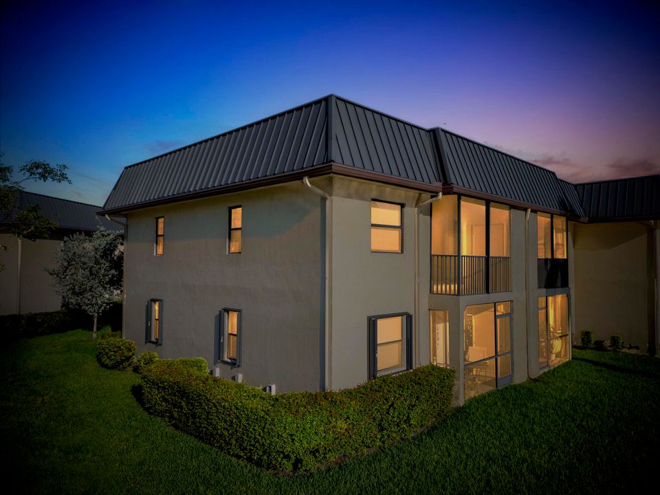 Activo con contrato: $259,900 (2 camas, 2 baños, 790 Pies cuadrados)