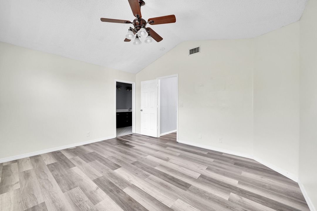 В аренду: $4,000 (4 спален, 2 ванн, 2036 Квадратных фут)