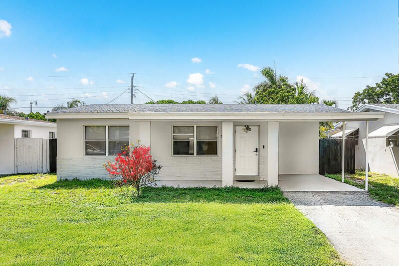 Под контрактом: $520,000 (3 спален, 2 ванн, 1020 Квадратных фут)