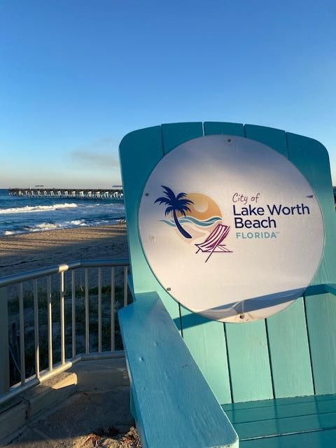 合同活跃: $925,000 (2 贝兹, 2 浴室, 1563 平方英尺)