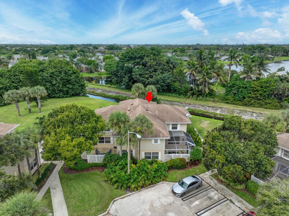 For Sale: $314,999 (2 beds, 2 baths, 1374 Square Feet)