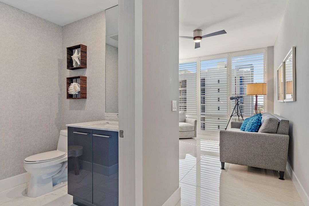 待售: $2,745,000 (3 贝兹, 4 浴室, 2445 平方英尺)