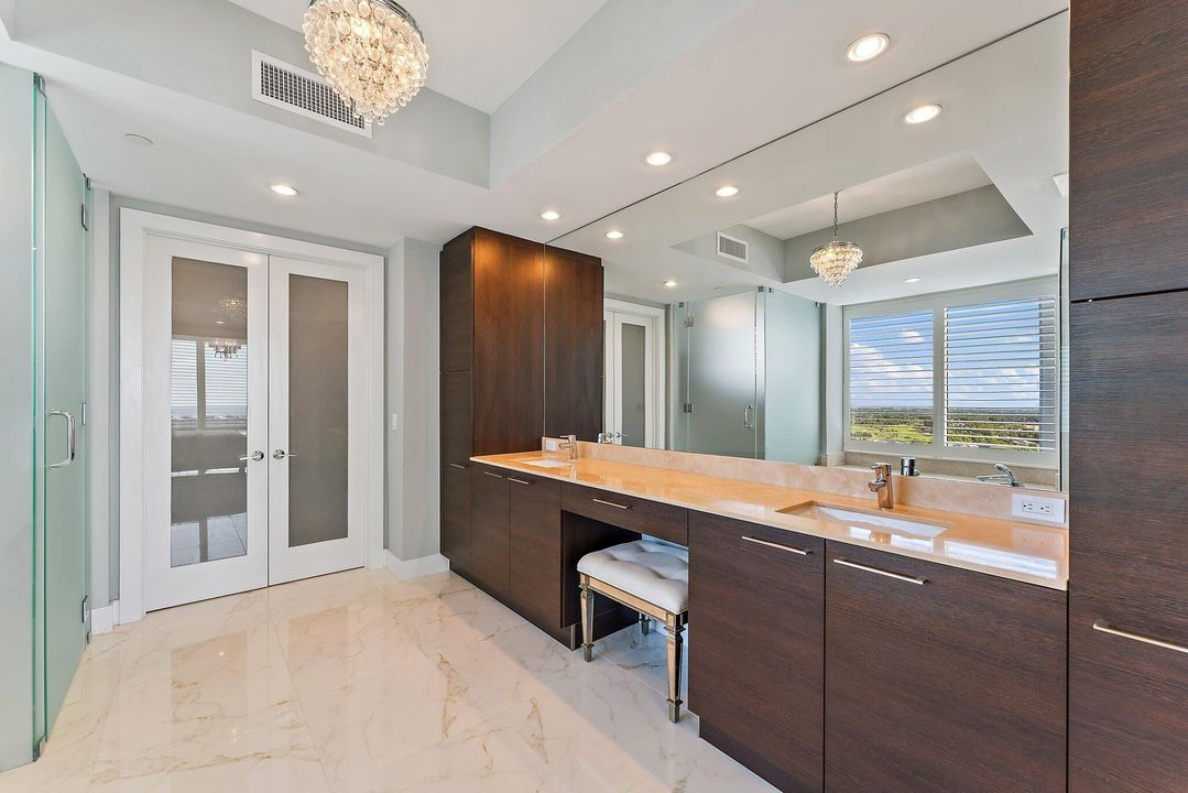 待售: $2,745,000 (3 贝兹, 4 浴室, 2445 平方英尺)