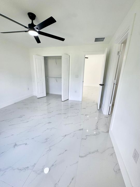 For Rent: $2,000 (3 beds, 2 baths, 2388 Square Feet)