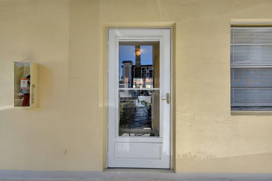 En Venta: $295,000 (1 camas, 1 baños, 720 Pies cuadrados)