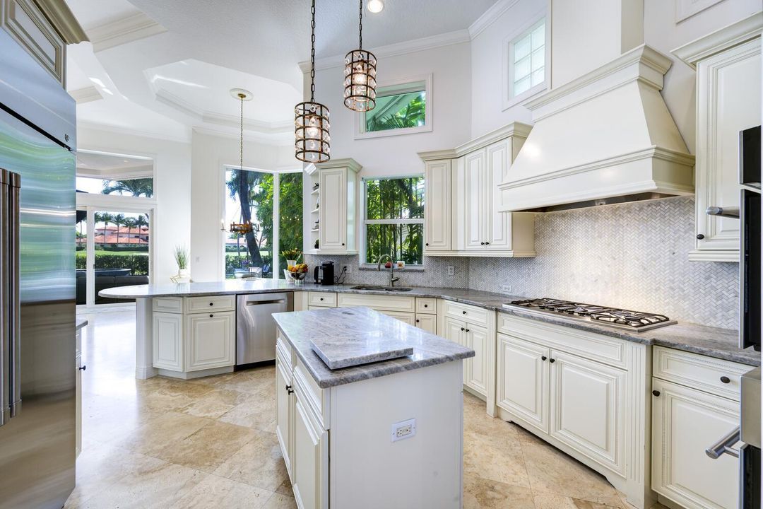 For Sale: $3,500,000 (4 beds, 5 baths, 4465 Square Feet)