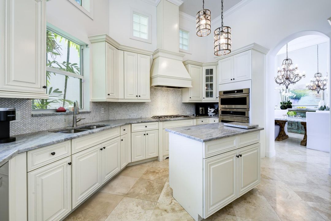 For Sale: $3,500,000 (4 beds, 5 baths, 4465 Square Feet)