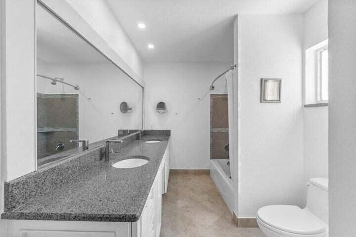 Active With Contract: $7,000 (3 beds, 2 baths, 1970 Square Feet)