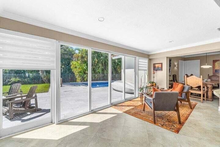 Active With Contract: $7,000 (3 beds, 2 baths, 1970 Square Feet)