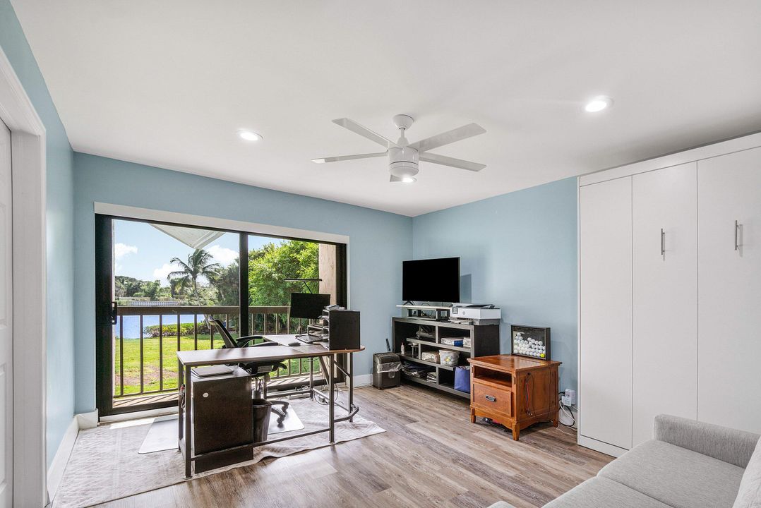 Activo con contrato: $835,000 (3 camas, 3 baños, 2368 Pies cuadrados)