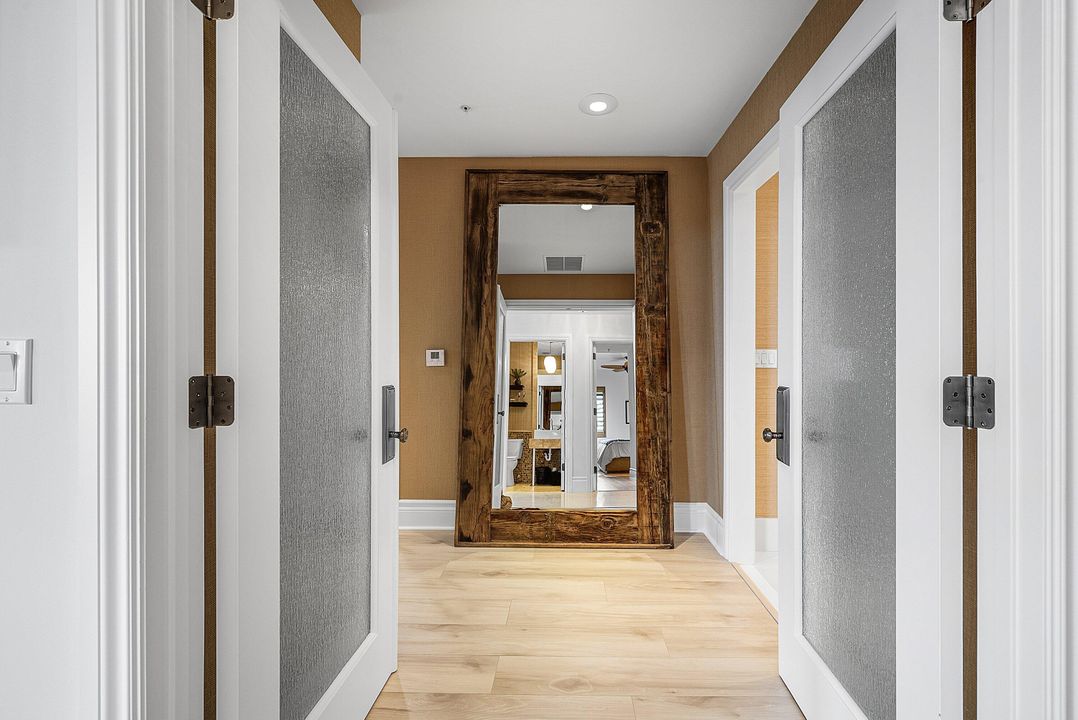 На продажу: $2,100,000 (3 спален, 2 ванн, 2210 Квадратных фут)