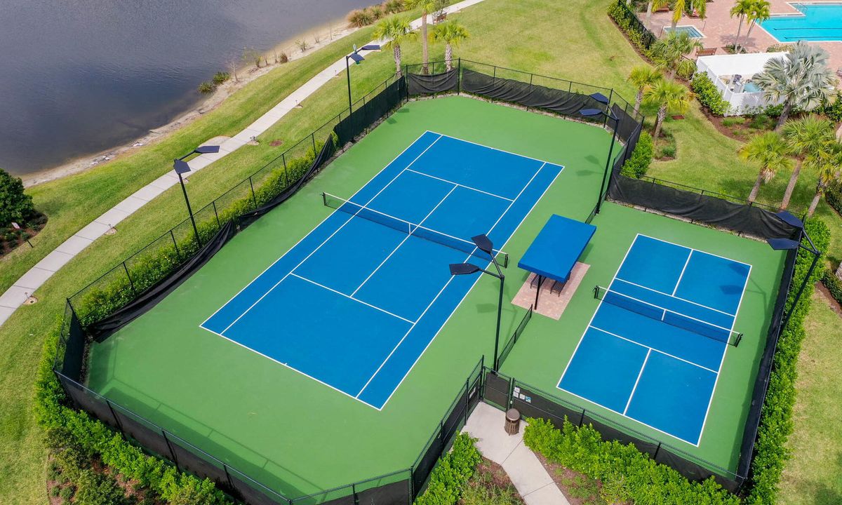 На продажу: $2,500,000 (5 спален, 5 ванн, 5103 Квадратных фут)