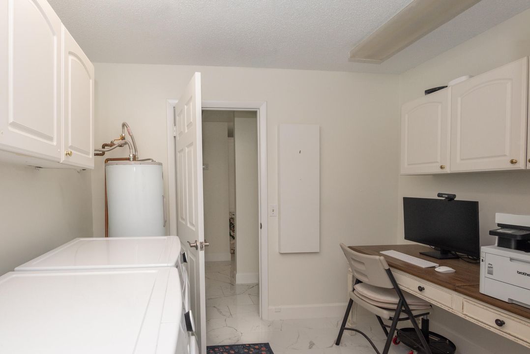 合同活跃: $625,000 (2 贝兹, 2 浴室, 1657 平方英尺)