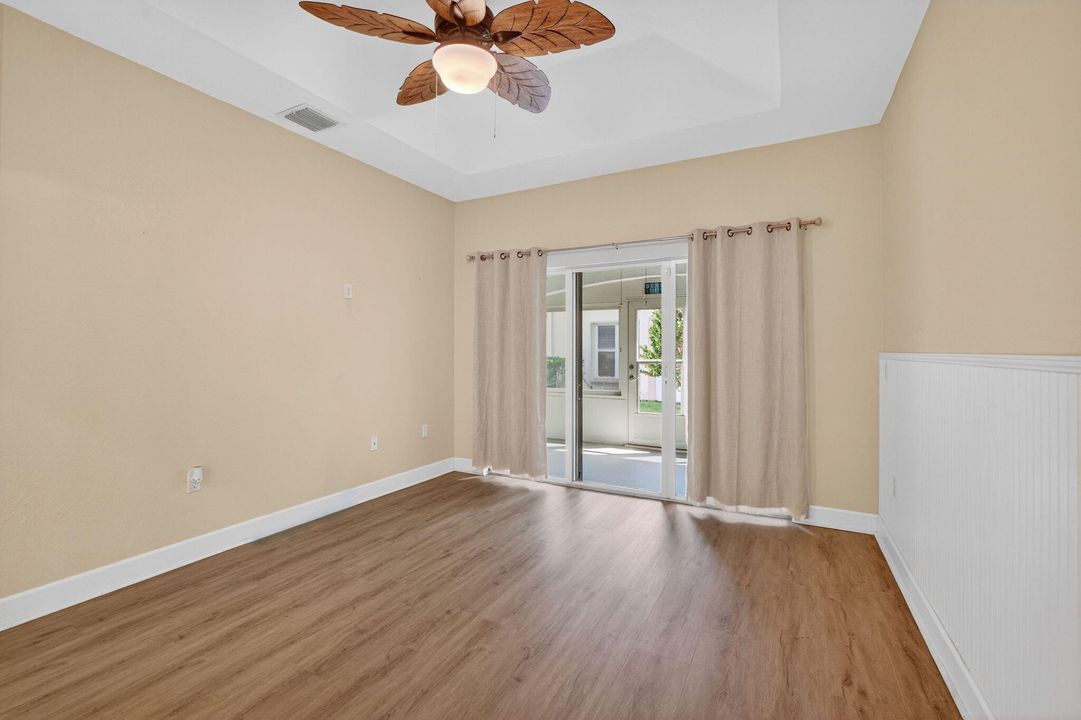 Activo con contrato: $1,800 (2 camas, 2 baños, 1330 Pies cuadrados)