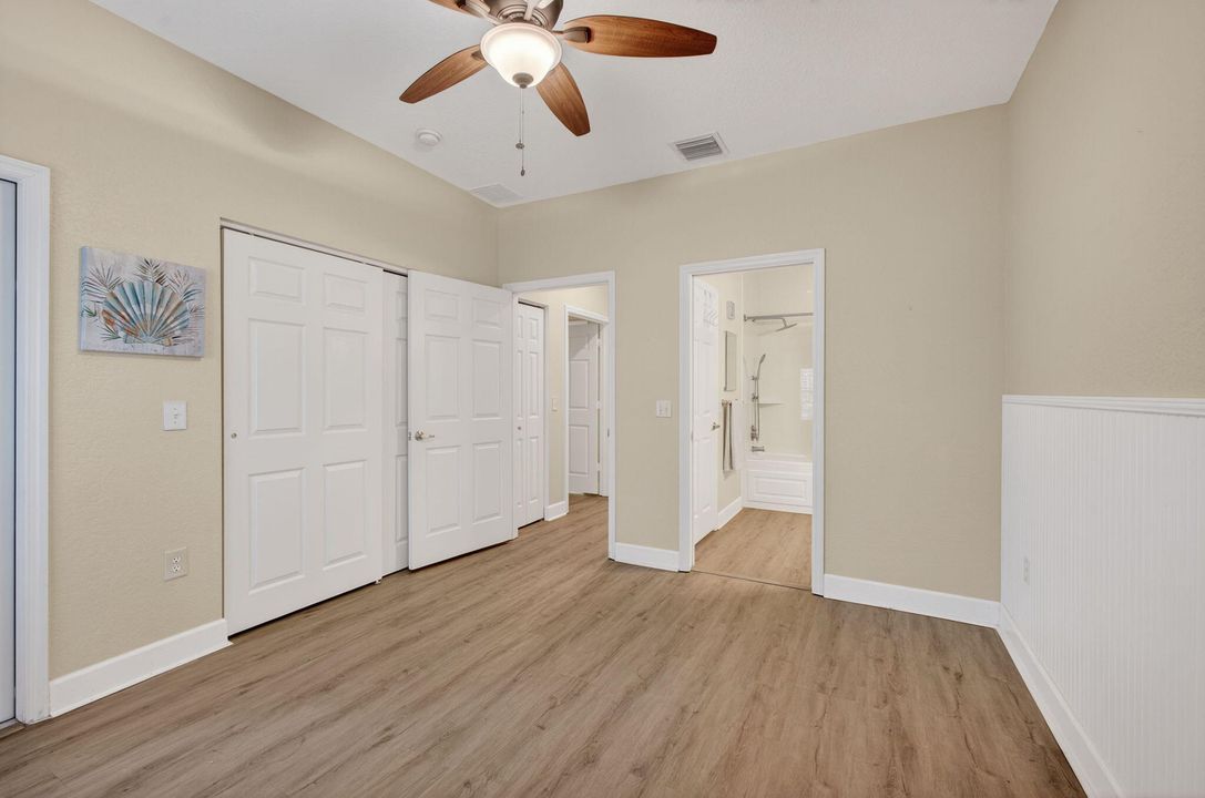 Activo con contrato: $1,800 (2 camas, 2 baños, 1330 Pies cuadrados)