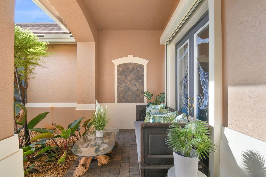 En Venta: $1,490,000 (5 camas, 3 baños, 4089 Pies cuadrados)