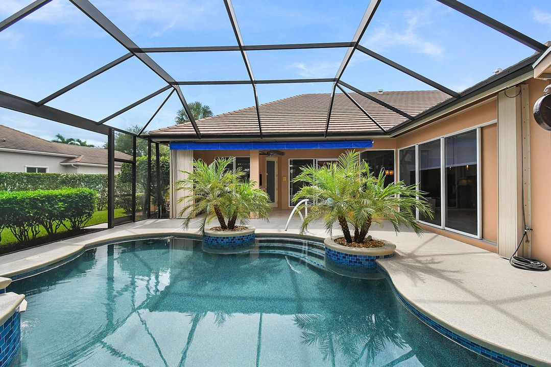 En Venta: $1,490,000 (5 camas, 3 baños, 4089 Pies cuadrados)