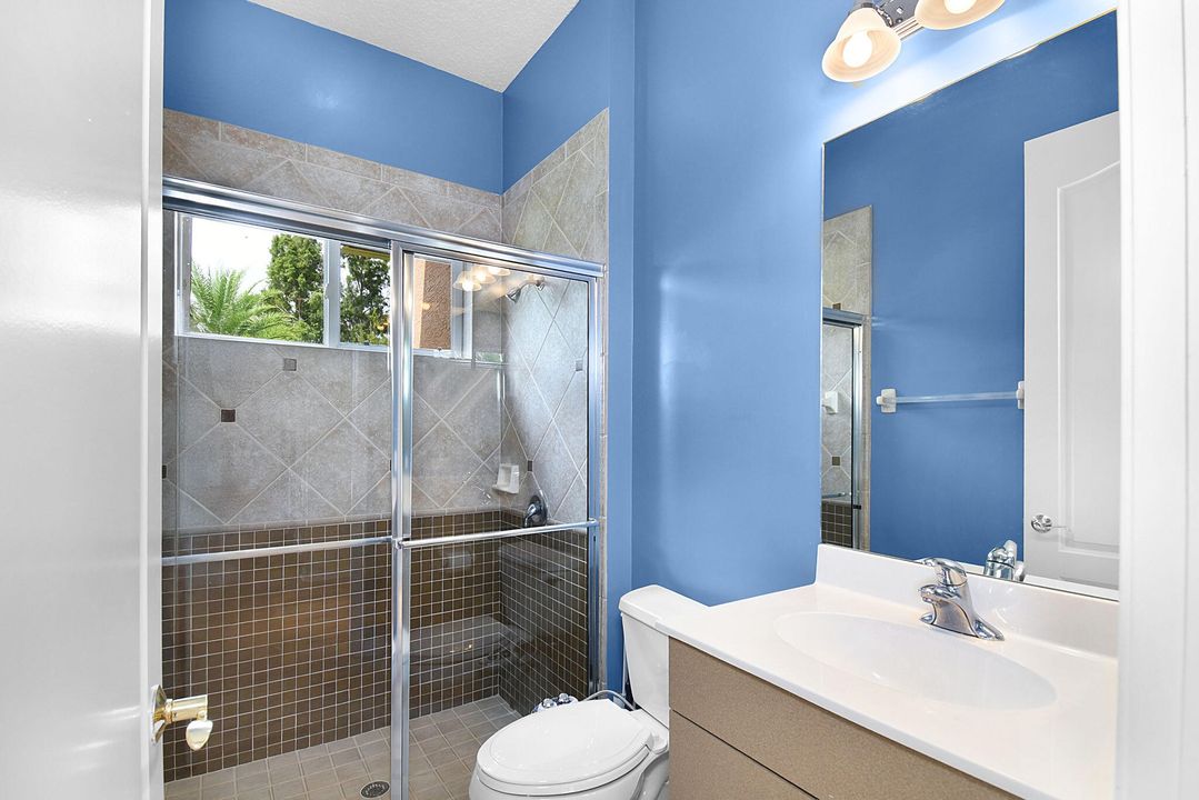 En Venta: $1,490,000 (5 camas, 3 baños, 4089 Pies cuadrados)