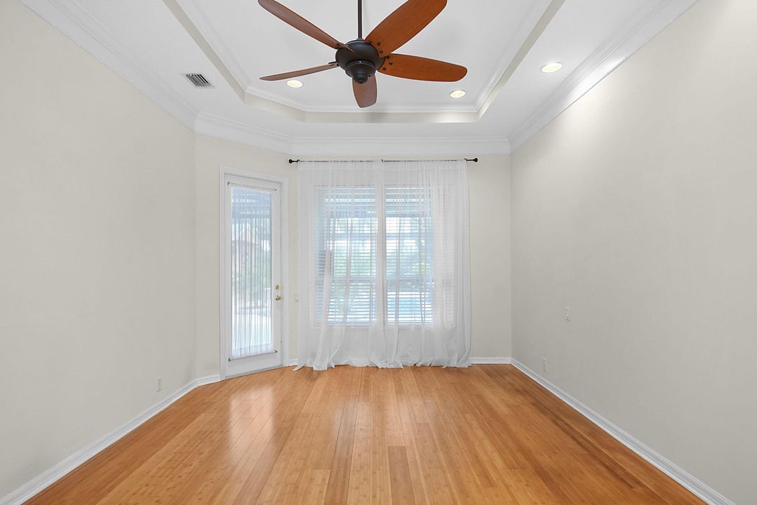 En Venta: $1,490,000 (5 camas, 3 baños, 4089 Pies cuadrados)