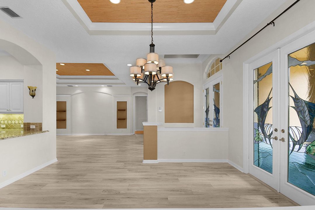 En Venta: $1,490,000 (5 camas, 3 baños, 4089 Pies cuadrados)