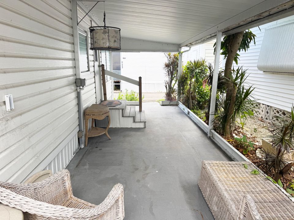 На продажу: $290,000 (1 спален, 1 ванн, 320 Квадратных фут)