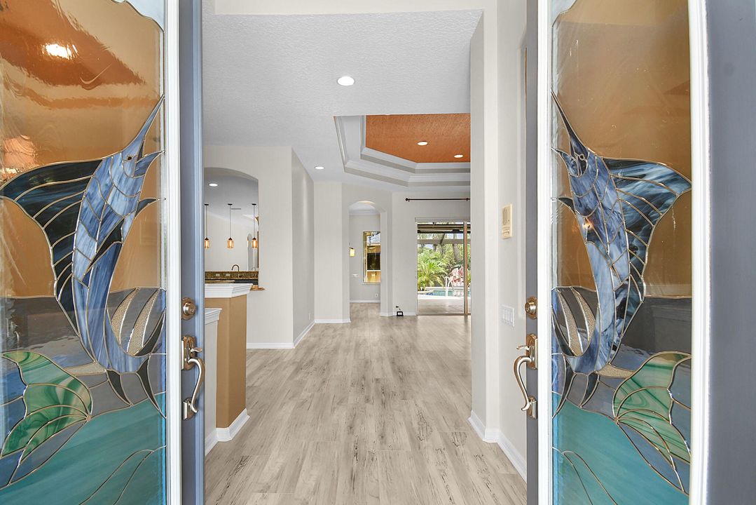 En Venta: $1,490,000 (5 camas, 3 baños, 4089 Pies cuadrados)