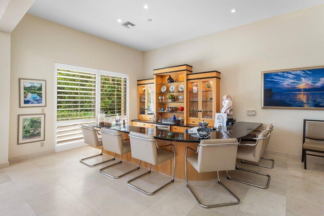 En Venta: $5,099,000 (5 camas, 5 baños, 5265 Pies cuadrados)