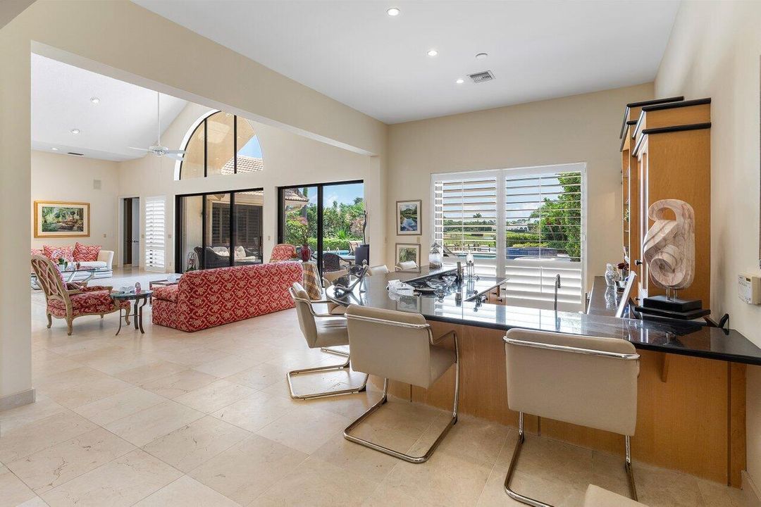 En Venta: $5,099,000 (5 camas, 5 baños, 5265 Pies cuadrados)