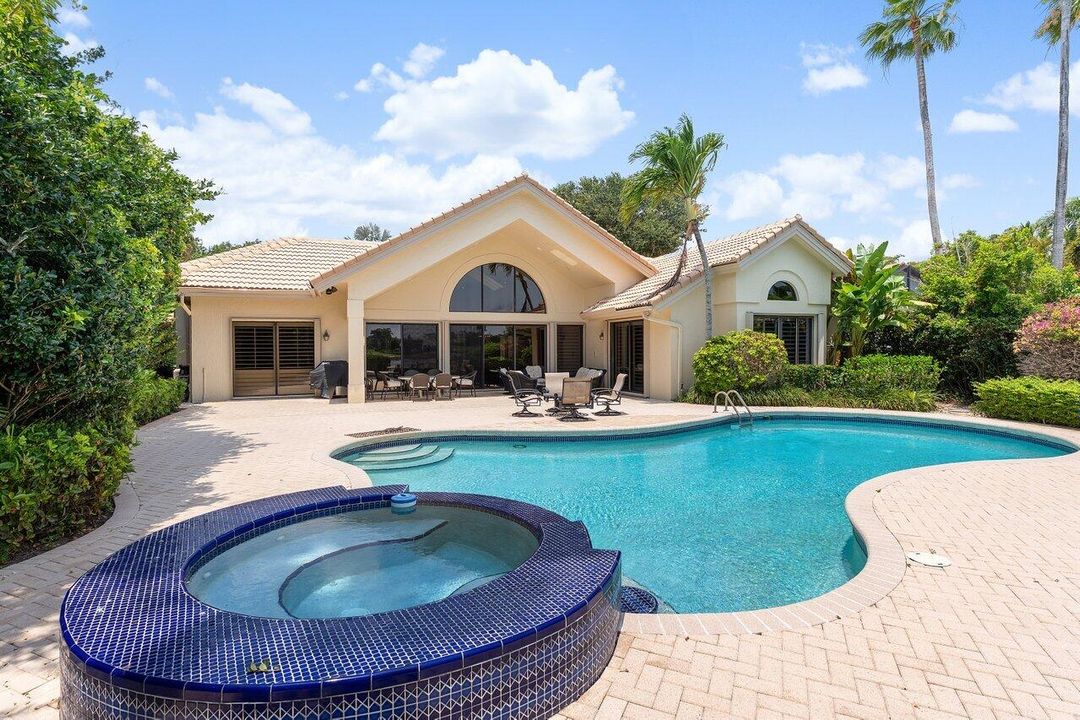 En Venta: $5,099,000 (5 camas, 5 baños, 5265 Pies cuadrados)