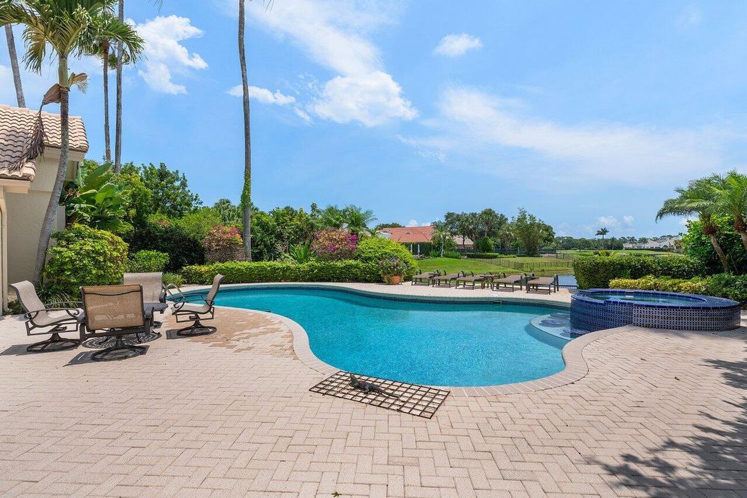 En Venta: $5,099,000 (5 camas, 5 baños, 5265 Pies cuadrados)